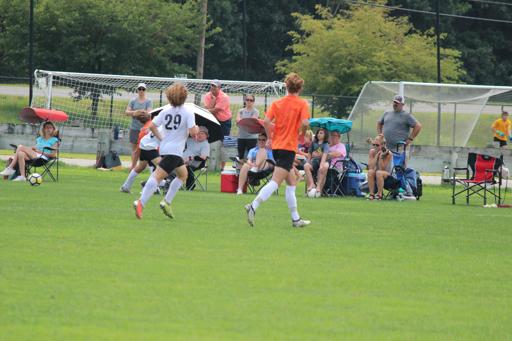 SUN / 11:30am / D4S vs D6S