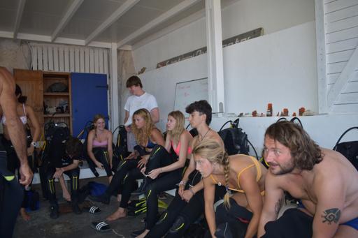 Day 9: Boat Cruise in Santorini 