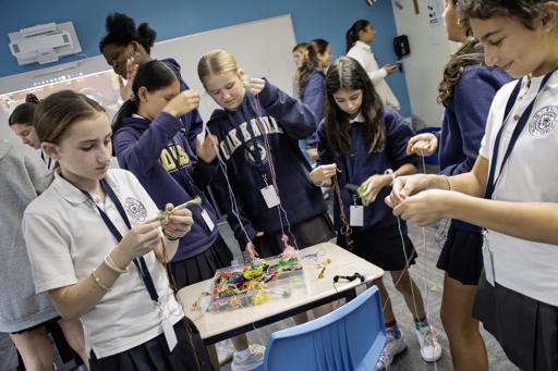 Community Outreach Club Crafts Friendship Bracelets for Overlook