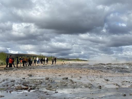 Day 3, Monday: Reykjadalur Valley Hot River Run & Explore the Golden Circle