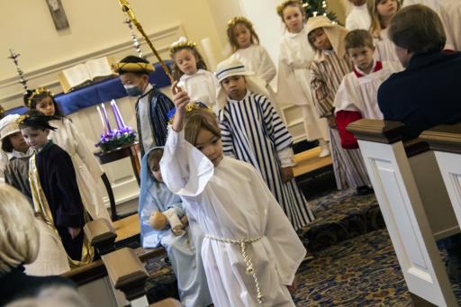 Kindergarten Christmas Pageant Dress Rehearsal