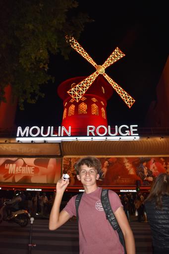 Day 5 - Arc de Triomphe and the Sparkling Eiffel Tower