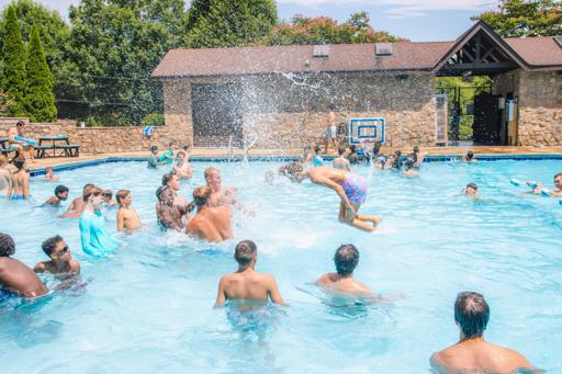 Monday Funday Senior Camp