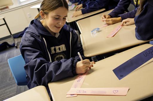 Centennial Paper Chain (Grades 7-9, Peer Leaders)