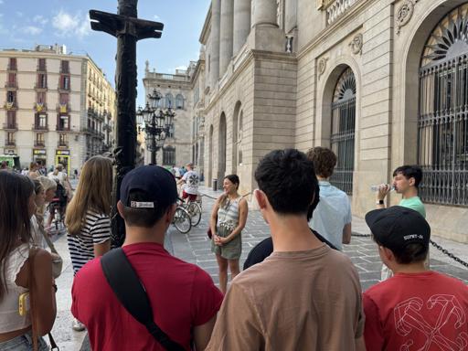 Day 3: Walking Tour, Beach, Flamenco 