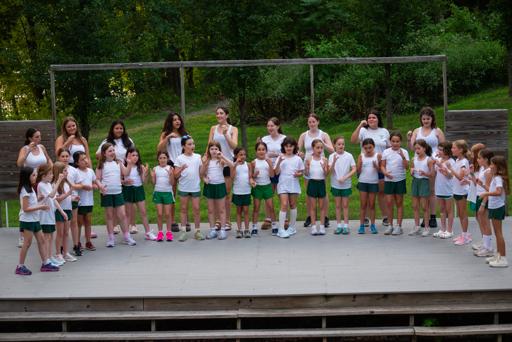 JUNIORS