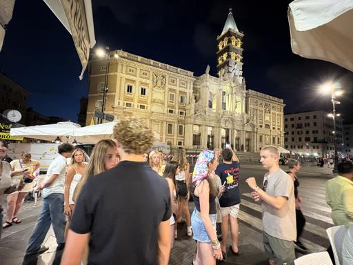 Day 9 - Pompeii & Rome, Italy