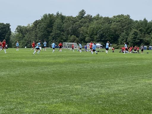 SUN / 8:30am / D4 vs D3