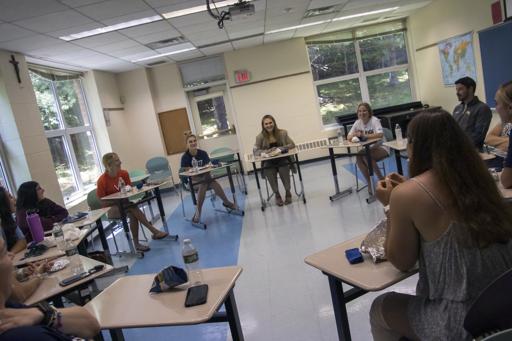 Collegebound Senior Lunch