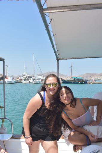 Day 5: Naoussa, Kolymbythres and Paroikia 