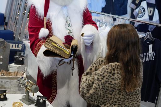 Royal Boutique Santa Photos