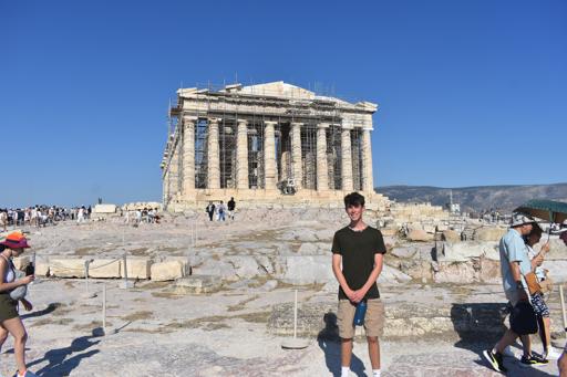 Day 13 - Acropolis