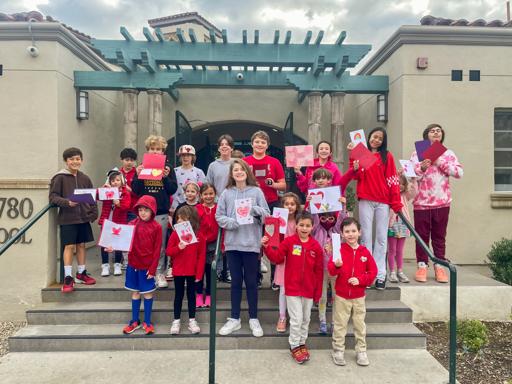 Kindergarten Valentines with their Buddies