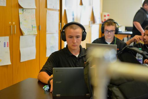 24.07.16 Project Fair Research/Presentation