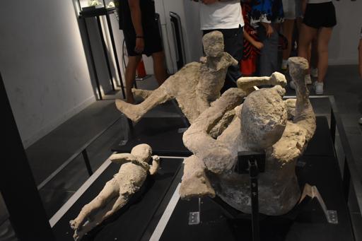 Day 10 -July 29- Pompeii