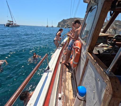 Day 9 - Scuba Diving, Kamari Beach, Boat ride with Captain George!