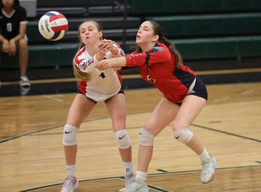 Varsity Volleyball vs D'Evelyn 2025