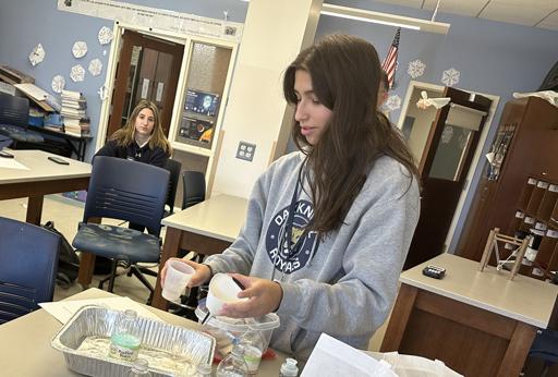 STEM Club Makes Elephant Toothpaste