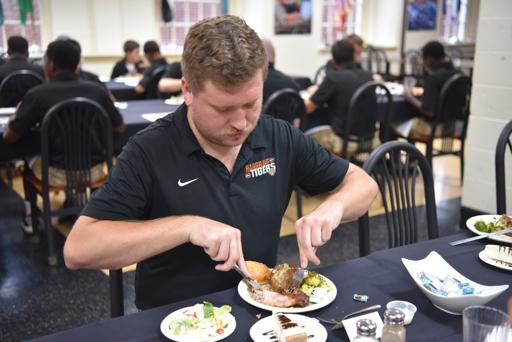 20250801 Etiquette Dinner