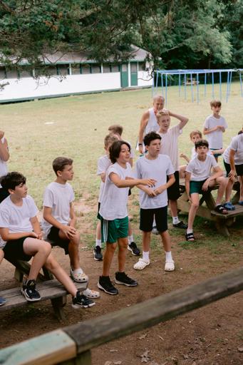 4-JUNIORS
