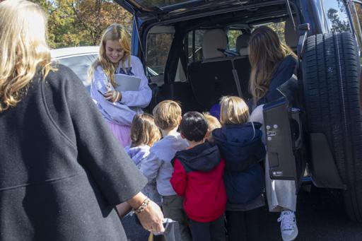 LS-US Trunk or Treat